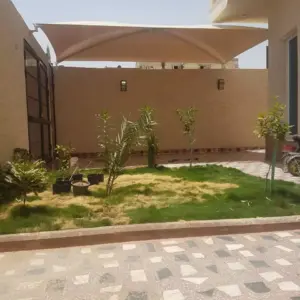 0111 سندويش بنل ومضلات وسواتر جده | مظلات