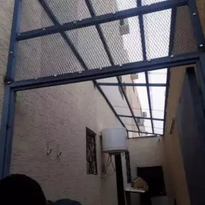 0426 سندويش بنل ومضلات وسواتر جده | بناء مجالس