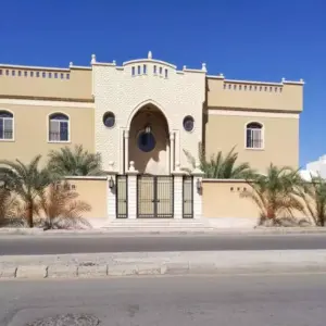 0710 سندويش بنل ومضلات وسواتر جده | دهانات