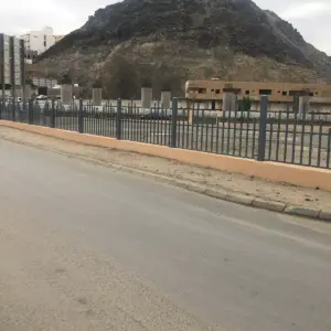 0944 سندويش بنل ومضلات وسواتر جده | شبوك