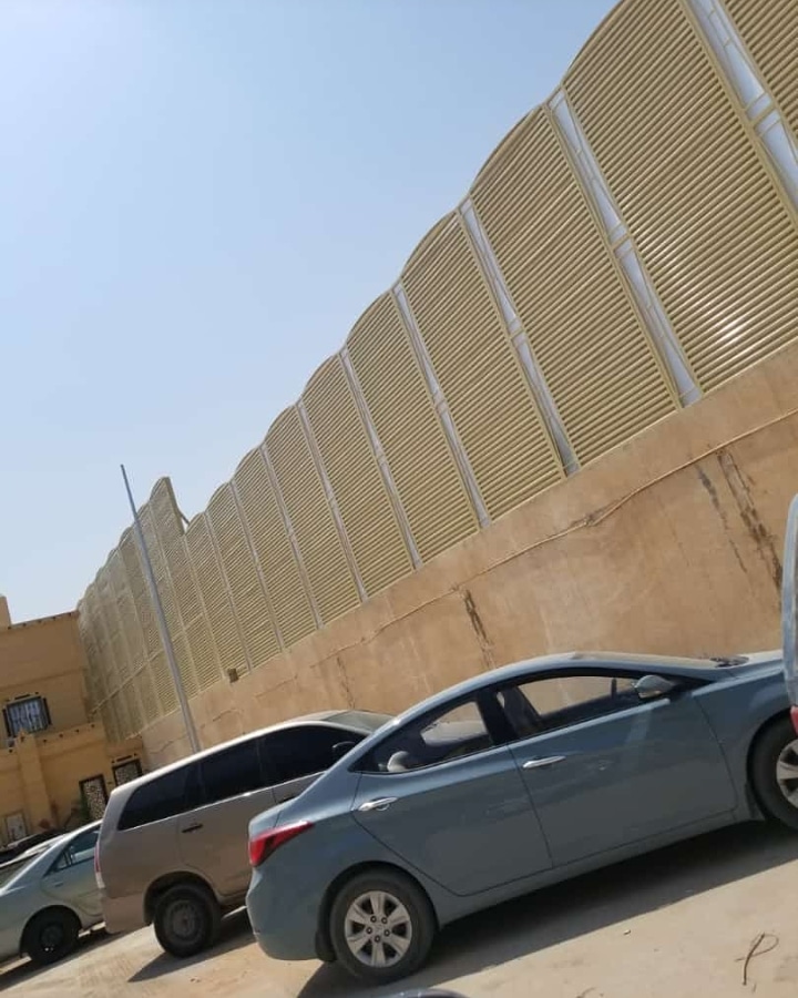 تركيب سواتر جدة | جميع أنواع سواتر ألأحواش و ألأسطح بخصومات 2026 تركيب سواتر جدة حديد شرائح بيج 2026